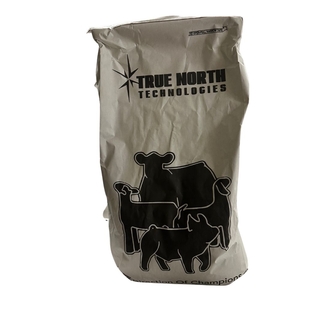 TNT StalkPro Balancer R is the premium cattle supplement specially crafted to optimize their health and performance during corn stalk grazing.